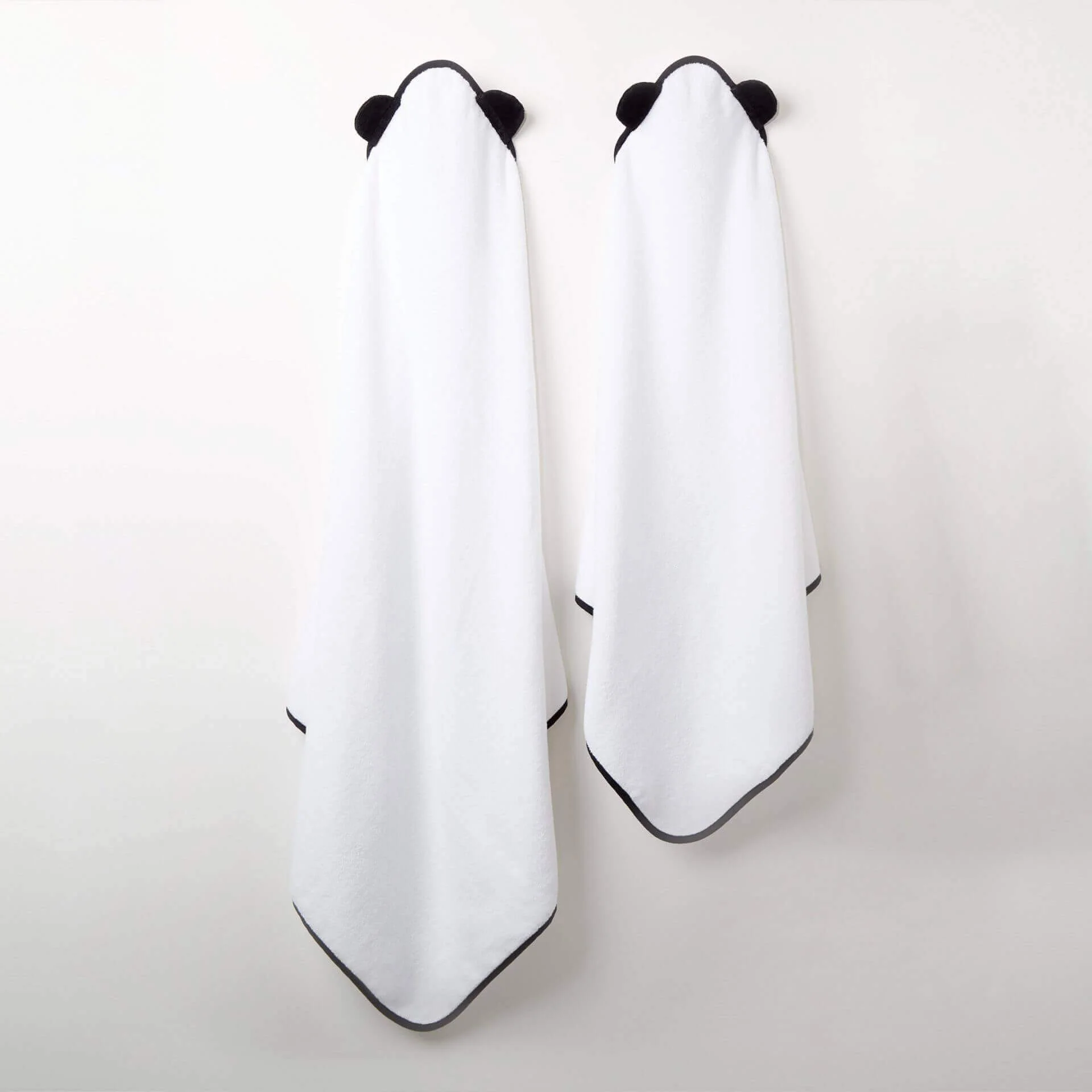 Kids Bamboo Hooded Towel - Image 4